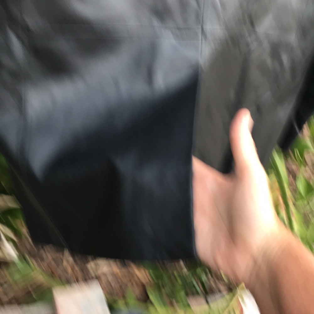 Jones New York leather blazer or jacket - Picture 6 of 16